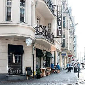 Mandala & Hostel